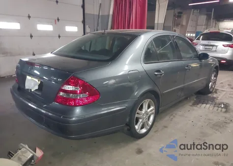 2006 Mercedes-Benz E 350 4Matic z USA, uszkodzony, nr VIN WDBUF87J86X195292